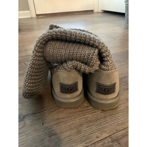 Women’s Bailey Button Uggs